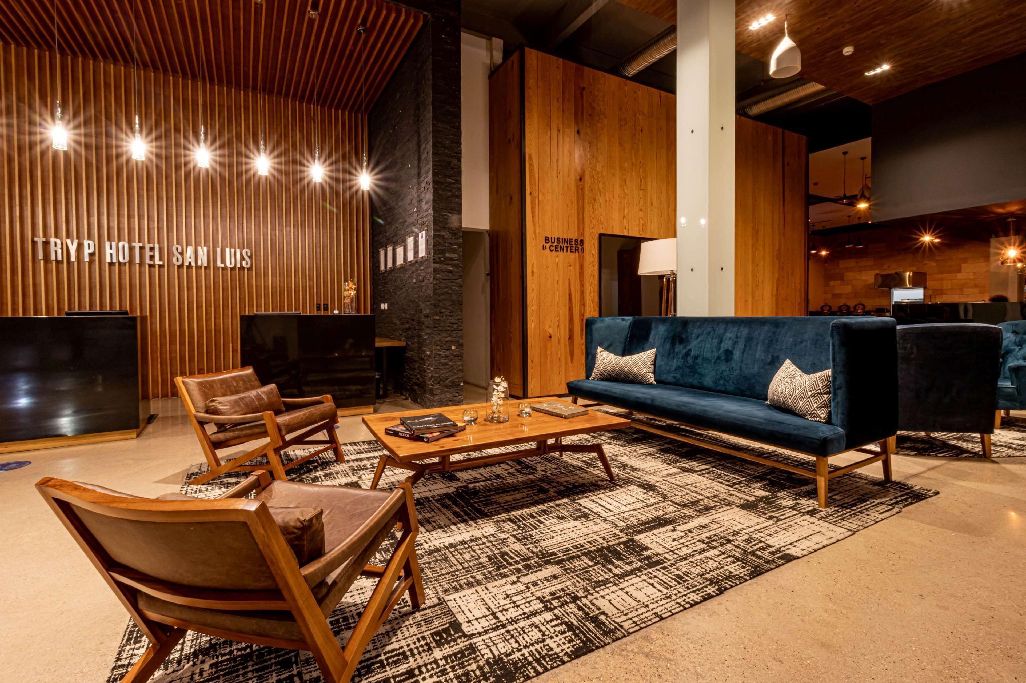 Tryp By Wyndham San Luis Potosi Hotel & Suites المظهر الخارجي الصورة